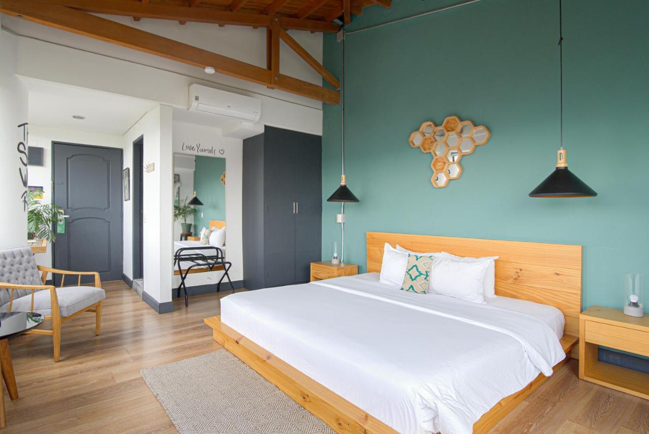 Hotel Plaza Rosa Μεντεγίν Εξωτερικό φωτογραφία
